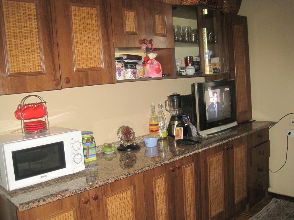 Metaxa Guesthouse Батуми Экстерьер фото